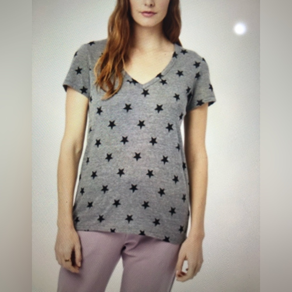 NWT-Alternative Apparel Ideal Printed Eco-Jersey V-neck t shirt